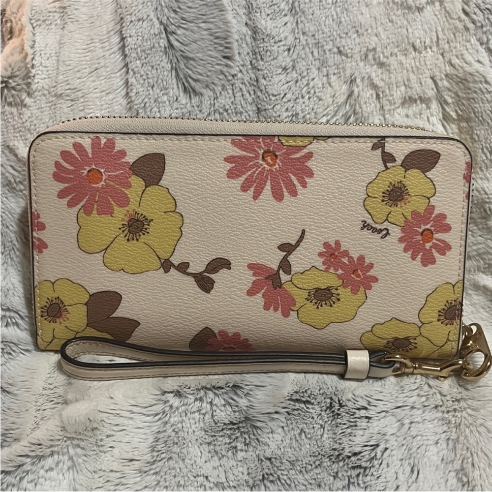 Coach Cream Floral Zip Wristlet with Pink & Yellow Blooms - Picture 8 of 8